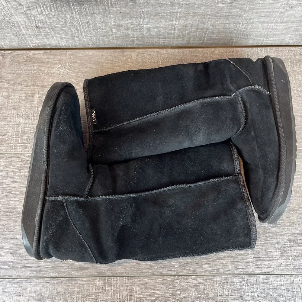 EMU sz 6 Brontë black suede wool lined boots